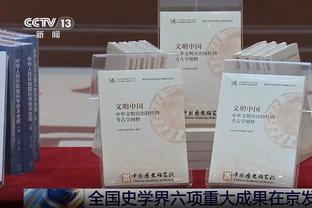 利拉德：雄鹿夺冠前字母就曾招募我 当时我说“不 你该来波特兰”